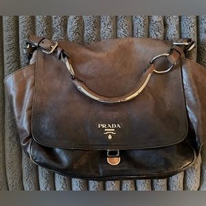 Preloved Prada Ombre Flap leather shoulder handbag.